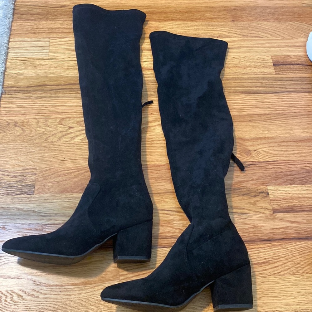 Goodnight Macaroon ‘Ellis’ Black Classic Over the Knee Suede Leather Boots, 8